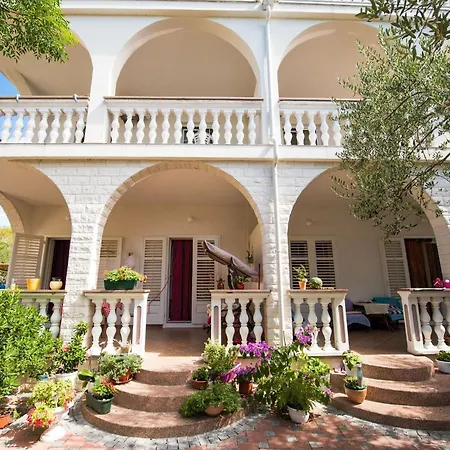 1 Bedroom * Srima